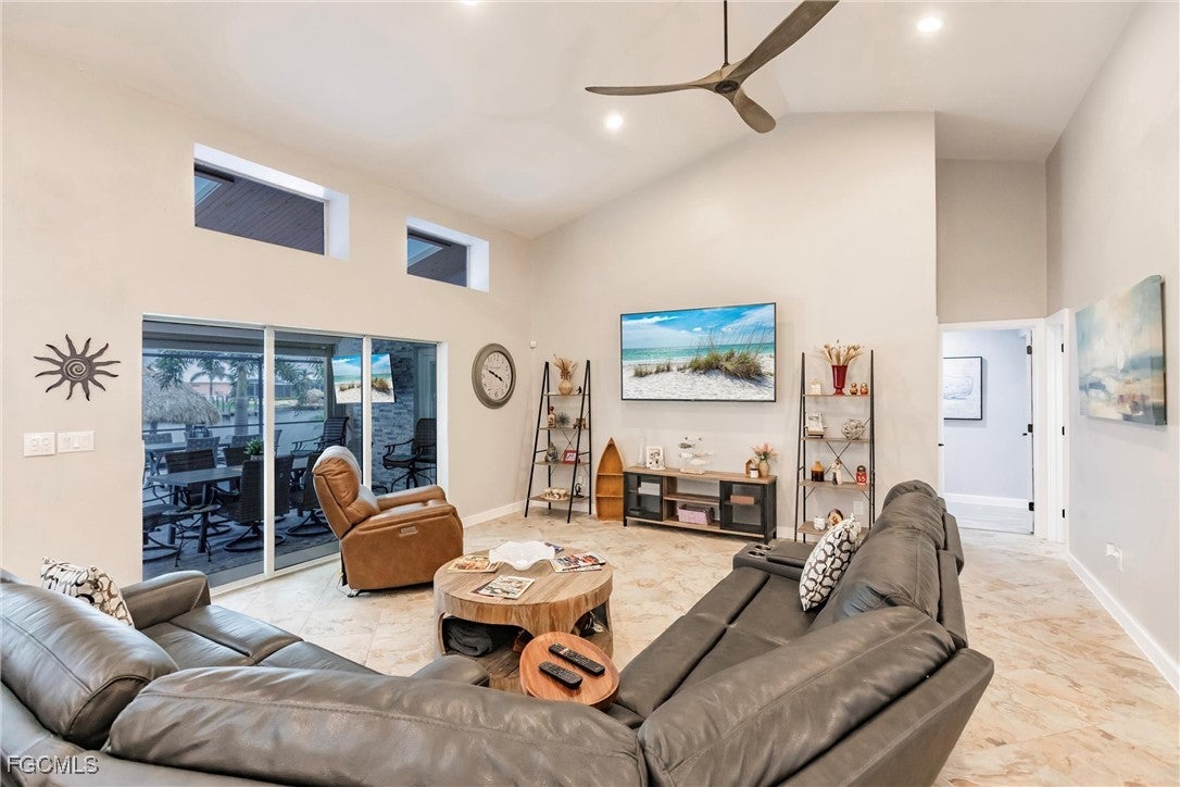 Cape Coral, Florida, 33914, United States, 3 Bedrooms Bedrooms, ,3 BathroomsBathrooms,Residential,Pending,2007007