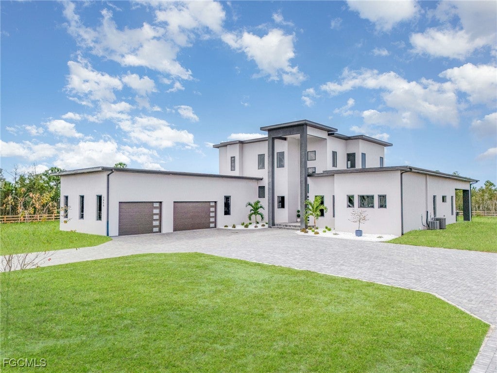 Cape Coral, Florida, 33993, United States, 5 Bedrooms Bedrooms, ,5 BathroomsBathrooms,Residential,Active,1989762