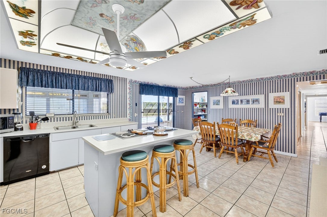 Fort Myers, Florida, 33908, United States, 5 Bedrooms Bedrooms, ,5 BathroomsBathrooms,Residential,Active,1919401