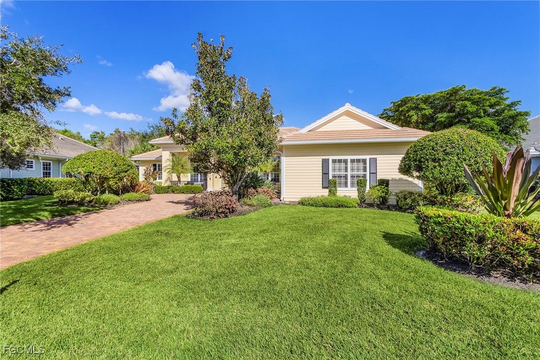Fort Myers, Florida, 33905, United States, 3 Bedrooms Bedrooms, ,3 BathroomsBathrooms,Residential,Active,1964286