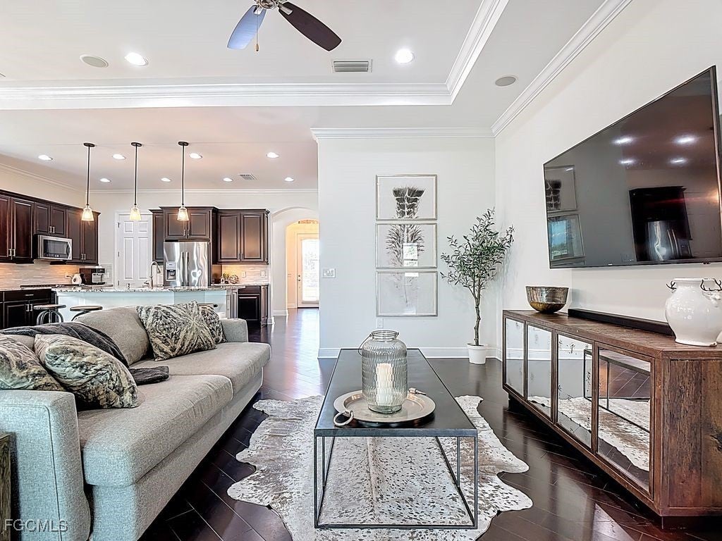 Miromar Lakes, Florida, 33913, United States, 4 Bedrooms Bedrooms, ,3 BathroomsBathrooms,Residential,Active,1988462