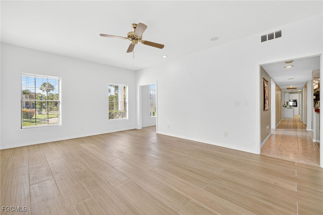 Fort Myers, Florida, 33908, United States, 5 Bedrooms Bedrooms, ,5 BathroomsBathrooms,Residential,Active,1919401