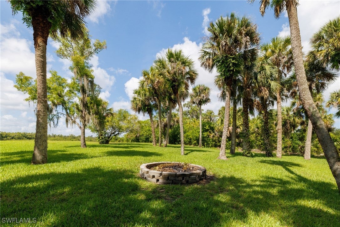 Alva, Florida, 33920, United States, ,3 BathroomsBathrooms,Residential,Active,1894197