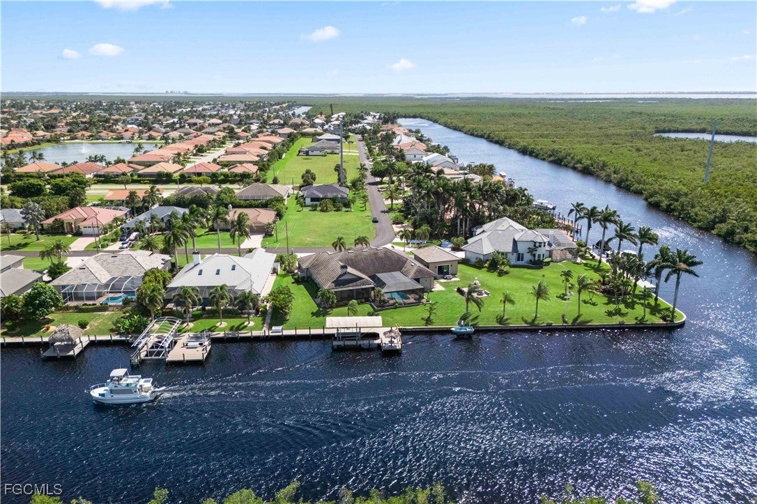 Cape Coral, Florida, 33914, United States, 3 Bedrooms Bedrooms, ,4 BathroomsBathrooms,Residential,Active,1962177
