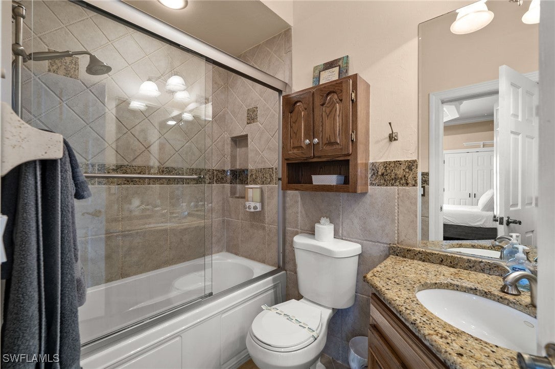 Cape Coral, Florida, 33904, United States, 5 Bedrooms Bedrooms, ,5 BathroomsBathrooms,Residential,Active,1905071