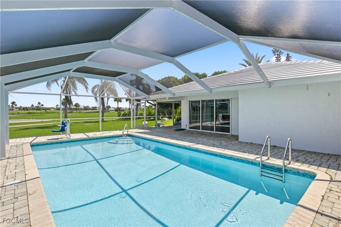 Sanibel, Florida, 33957, United States, 3 Bedrooms Bedrooms, ,3 BathroomsBathrooms,Residential,Active,1996280