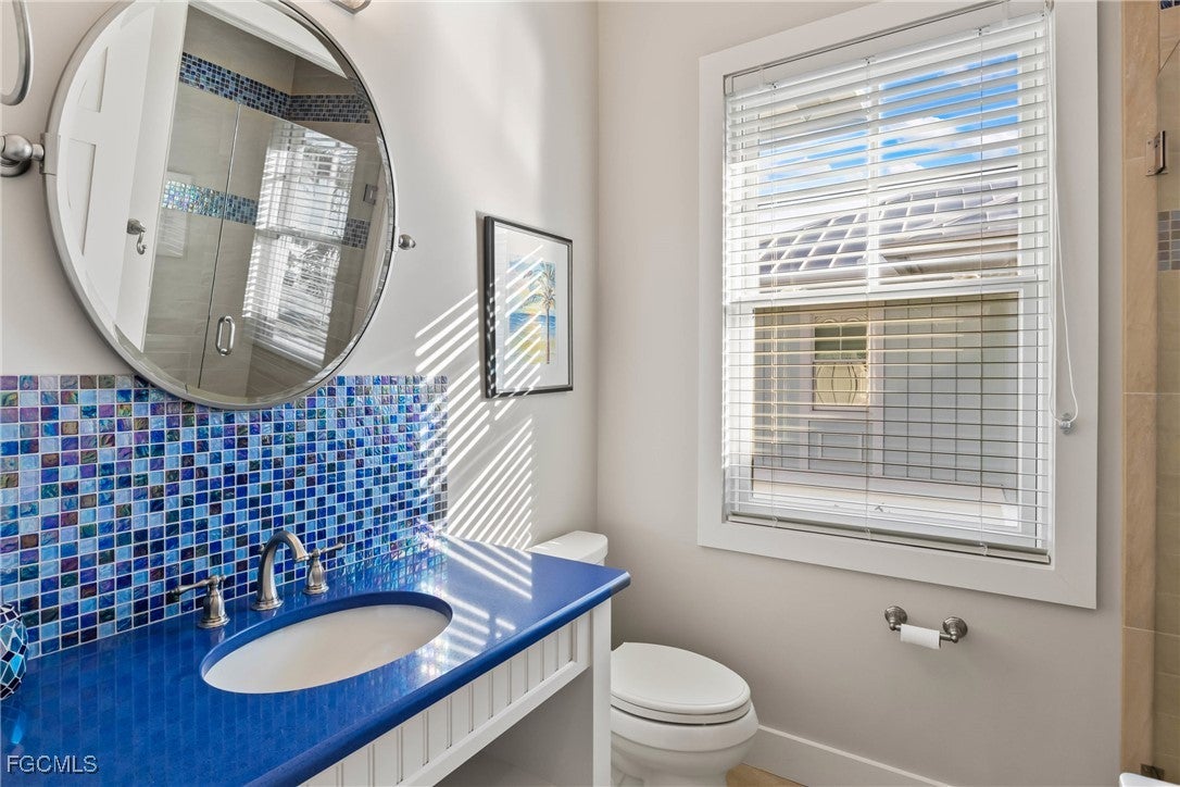 Matlacha, Florida, 33993, United States, 3 Bedrooms Bedrooms, ,5 BathroomsBathrooms,Residential,Active,2013670