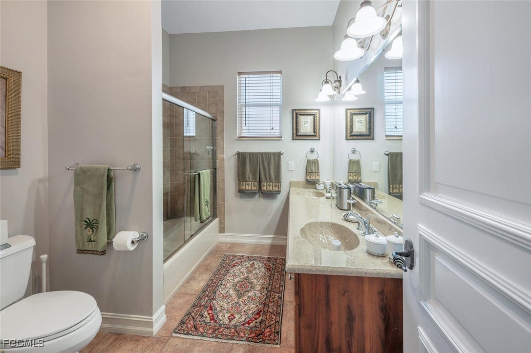 Cape Coral, Florida, 33904, United States, 3 Bedrooms Bedrooms, ,3 BathroomsBathrooms,Residential,Active,2010900