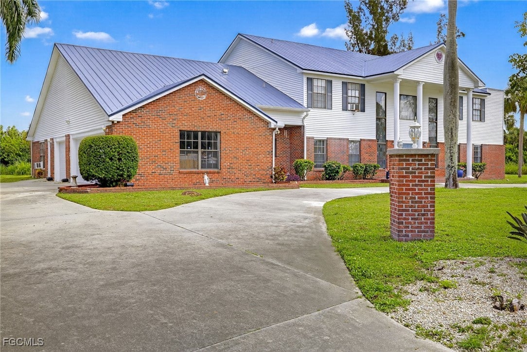 Fort Myers, Florida, 33908, United States, 5 Bedrooms Bedrooms, ,5 BathroomsBathrooms,Residential,Active,1919401