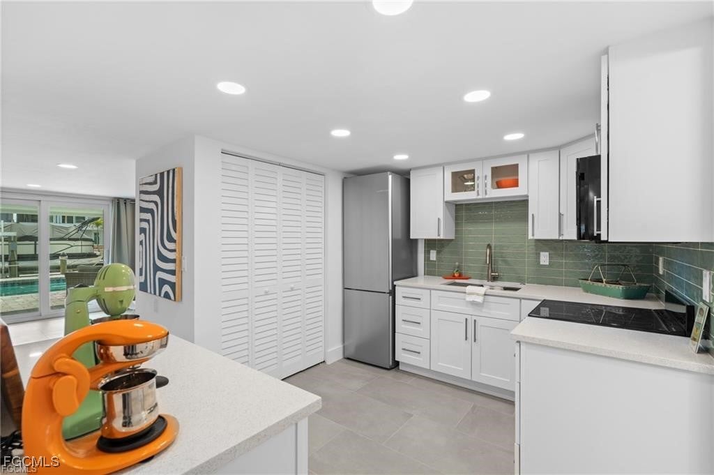 Fort Myers Beach, Florida, 33931, United States, 3 Bedrooms Bedrooms, ,3 BathroomsBathrooms,Residential,Active,1945460