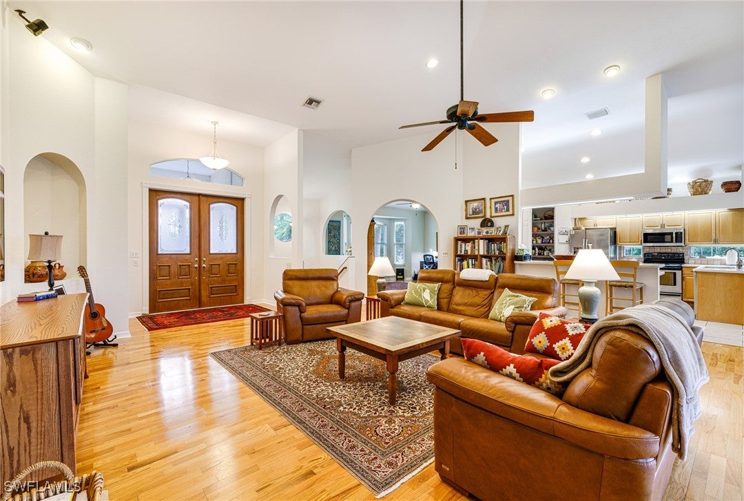 Alva, Florida, 33920, United States, ,3 BathroomsBathrooms,Residential,Active,1894197