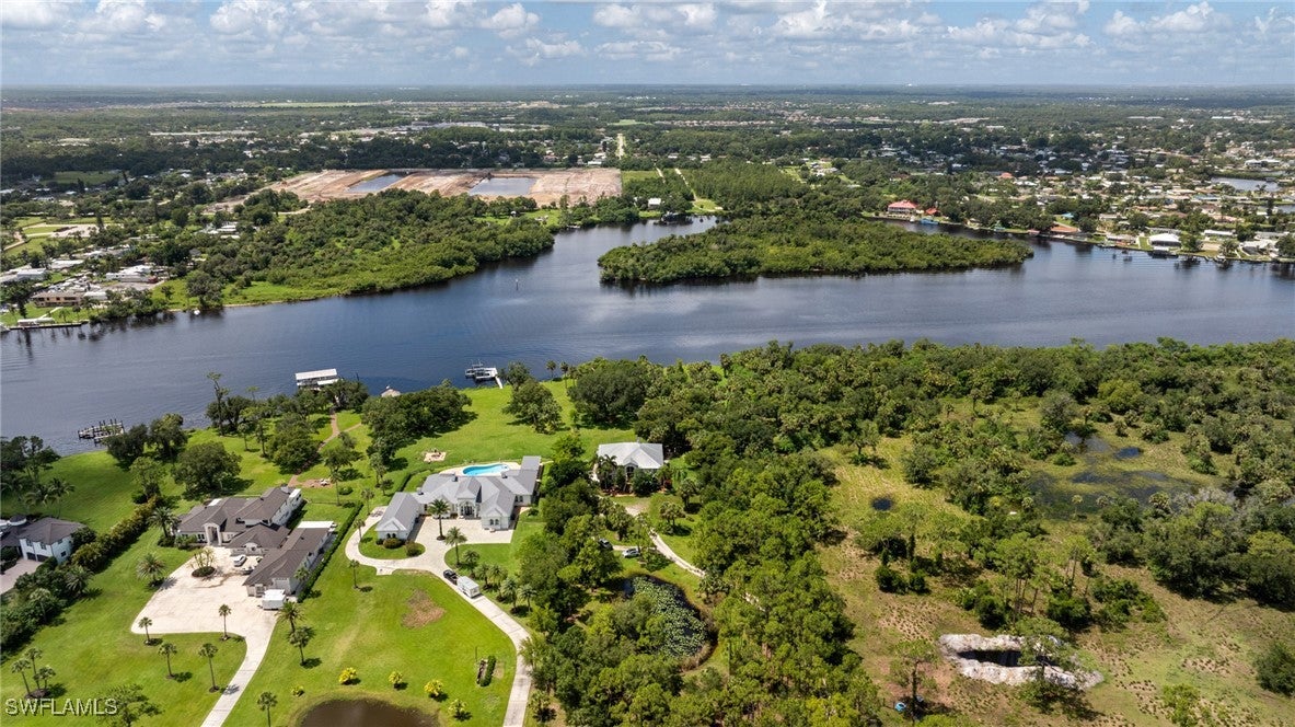 Alva, Florida, 33920, United States, ,3 BathroomsBathrooms,Residential,Active,1894197