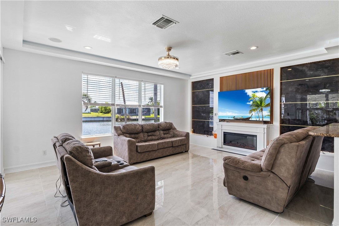 Cape Coral, Florida, 33914, United States, ,4 BathroomsBathrooms,Residential,Active,1825071