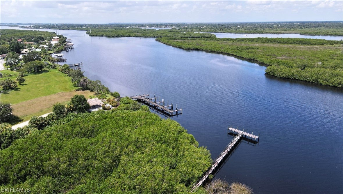 Punta Gorda, Florida, 33982, United States, 4 Bedrooms Bedrooms, ,3 BathroomsBathrooms,Residential,Active,1832313