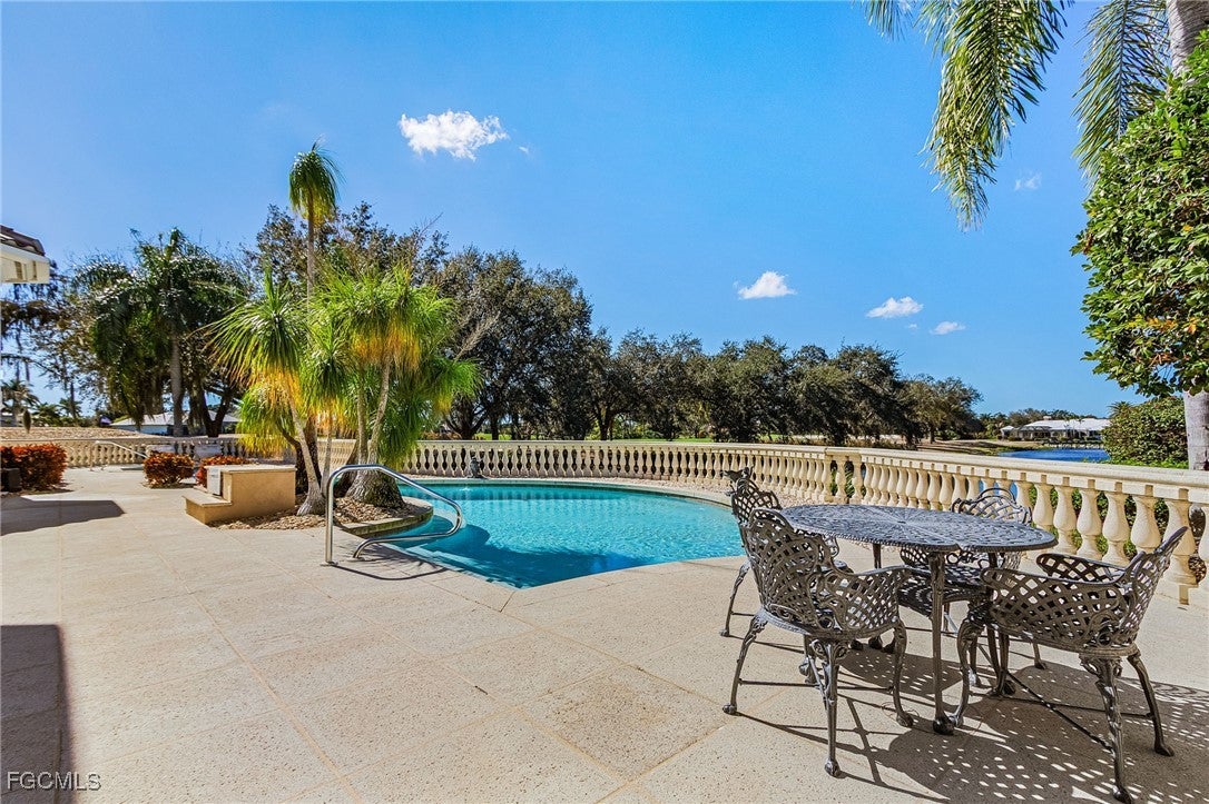 Fort Myers, Florida, 33912, United States, 5 Bedrooms Bedrooms, ,6 BathroomsBathrooms,Residential,Active,2009851