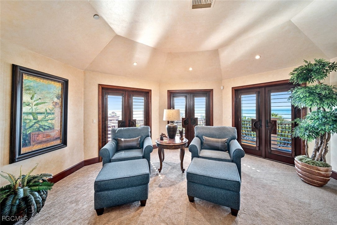 Sanibel, Florida, 33957, United States, 4 Bedrooms Bedrooms, ,5 BathroomsBathrooms,Residential,Active,2003562