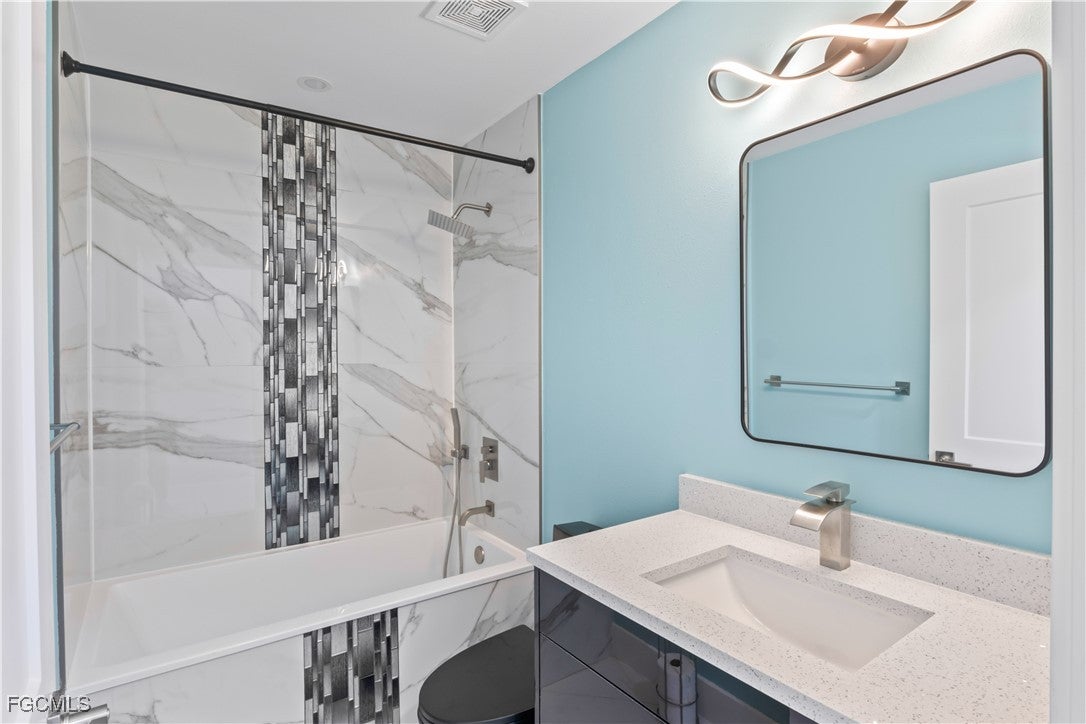 Sanibel, Florida, 33957, United States, 3 Bedrooms Bedrooms, ,3 BathroomsBathrooms,Residential,Active,1996280