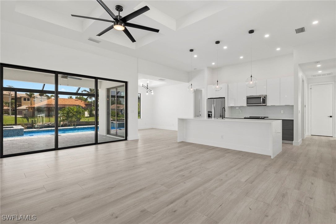 Cape Coral, Florida, 33914, United States, ,3 BathroomsBathrooms,Residential,Active,1782576