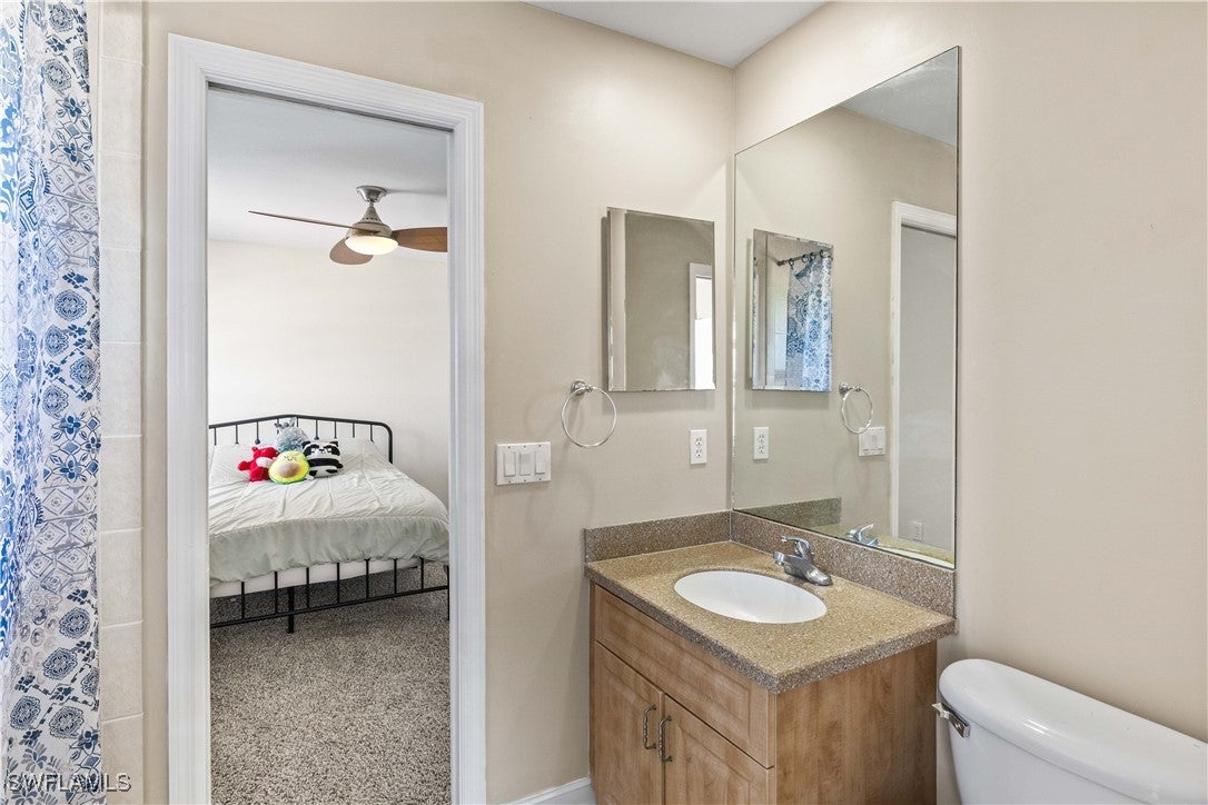 Cape Coral, Florida, 33914, United States, ,4 BathroomsBathrooms,Residential,Active,1825071