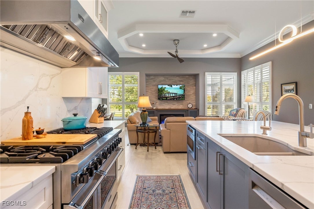 Sanibel, Florida, 33957, United States, 3 Bedrooms Bedrooms, ,5 BathroomsBathrooms,Residential,Active,1922536