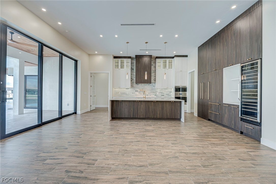 Cape Coral, Florida, 33993, United States, 3 Bedrooms Bedrooms, ,3 BathroomsBathrooms,Residential,Active,2024179