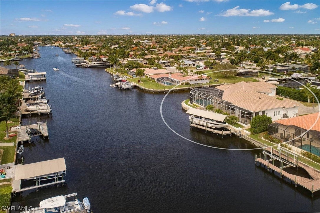 Cape Coral, Florida, 33904, United States, ,5 BathroomsBathrooms,Residential,Active,1704827