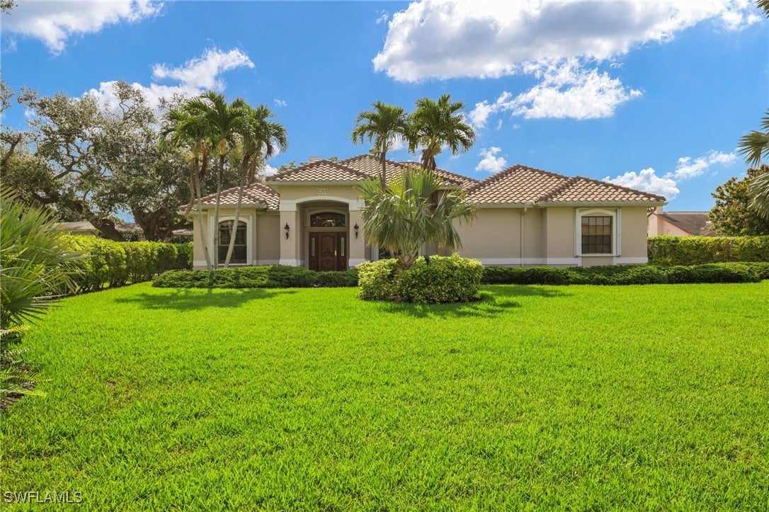 Fort Myers, Florida, 33919, United States, 5 Bedrooms Bedrooms, ,6 BathroomsBathrooms,Residential,Active,1973317
