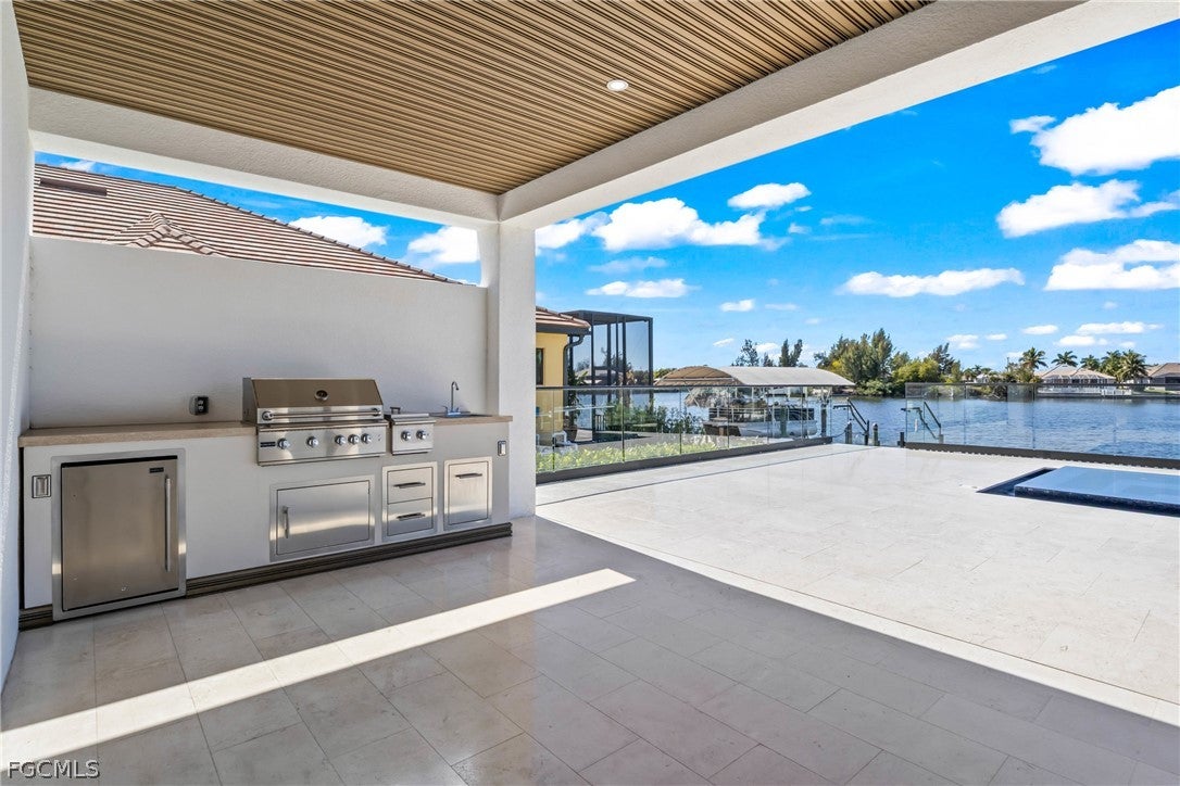 Cape Coral, Florida, 33991, United States, 6 Bedrooms Bedrooms, ,7 BathroomsBathrooms,Residential,Active,2018184