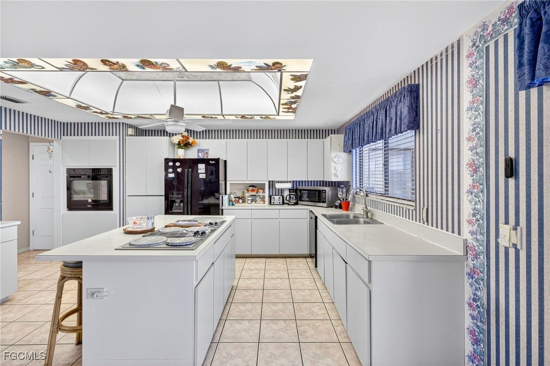 Fort Myers, Florida, 33908, United States, 5 Bedrooms Bedrooms, ,5 BathroomsBathrooms,Residential,Active,1919401