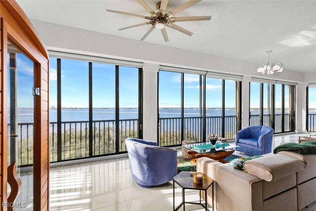 Fort Myers, Florida, 33908, United States, 3 Bedrooms Bedrooms, ,4 BathroomsBathrooms,Residential,Active,1946438