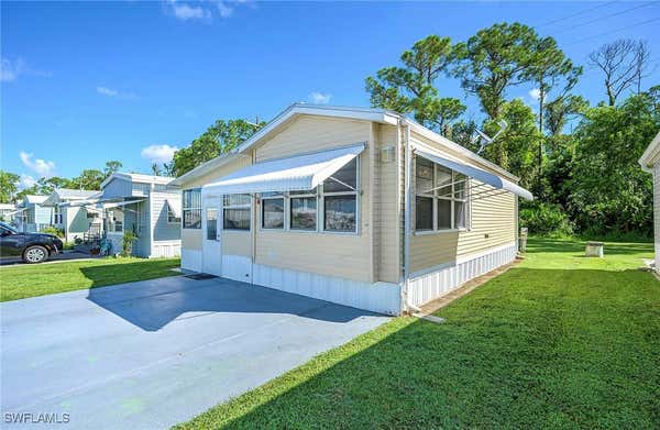 271 CARAVAN CIR, NORTH FORT MYERS, FL 33903 - Image 1