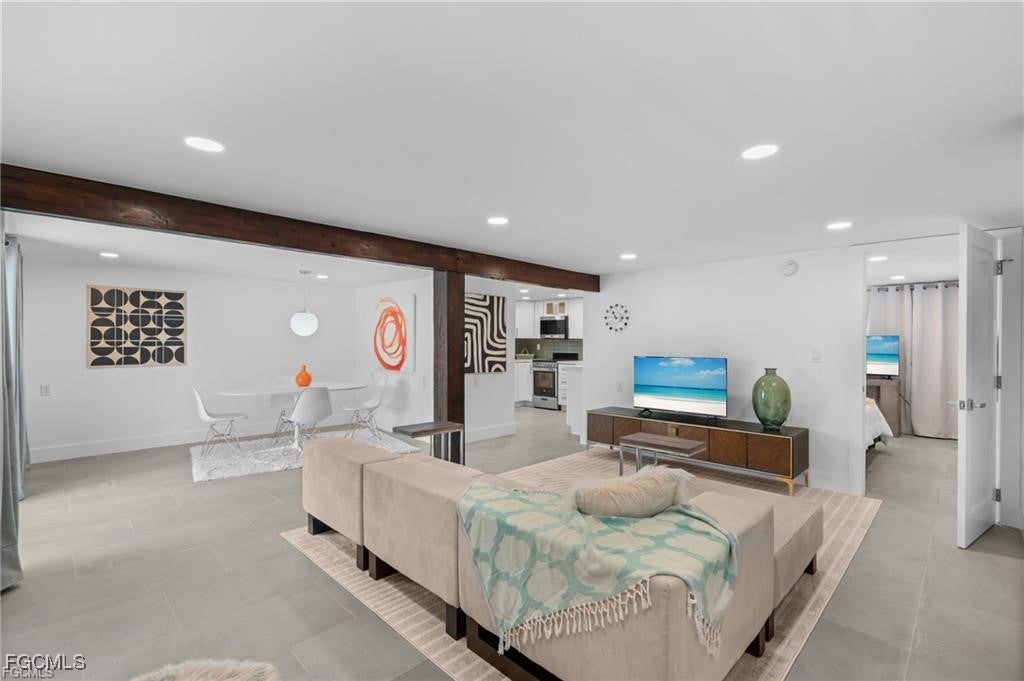 Fort Myers Beach, Florida, 33931, United States, 3 Bedrooms Bedrooms, ,3 BathroomsBathrooms,Residential,Active,1945460