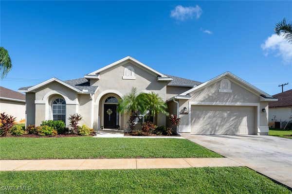 4560 VARSITY CIR, LEHIGH ACRES, FL 33971 - Image 1