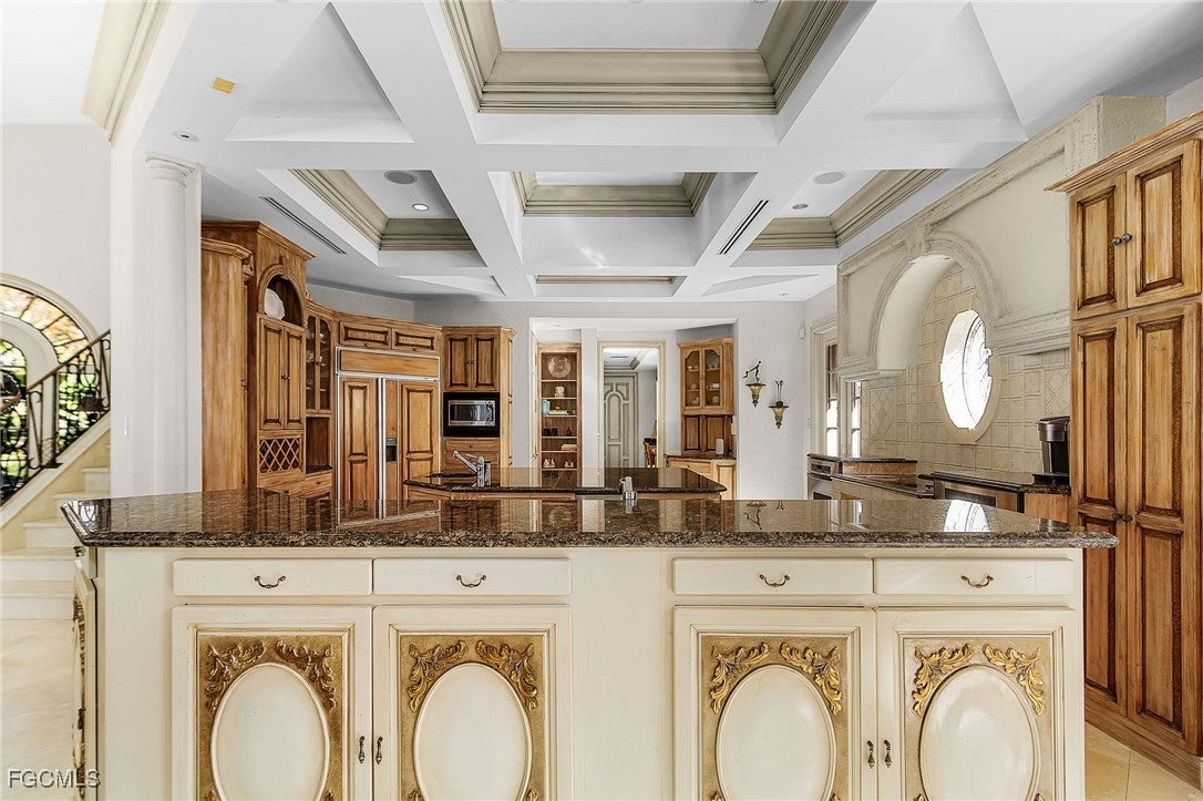 Fort Myers, Florida, 33912, United States, 5 Bedrooms Bedrooms, ,6 BathroomsBathrooms,Residential,Active,2009851