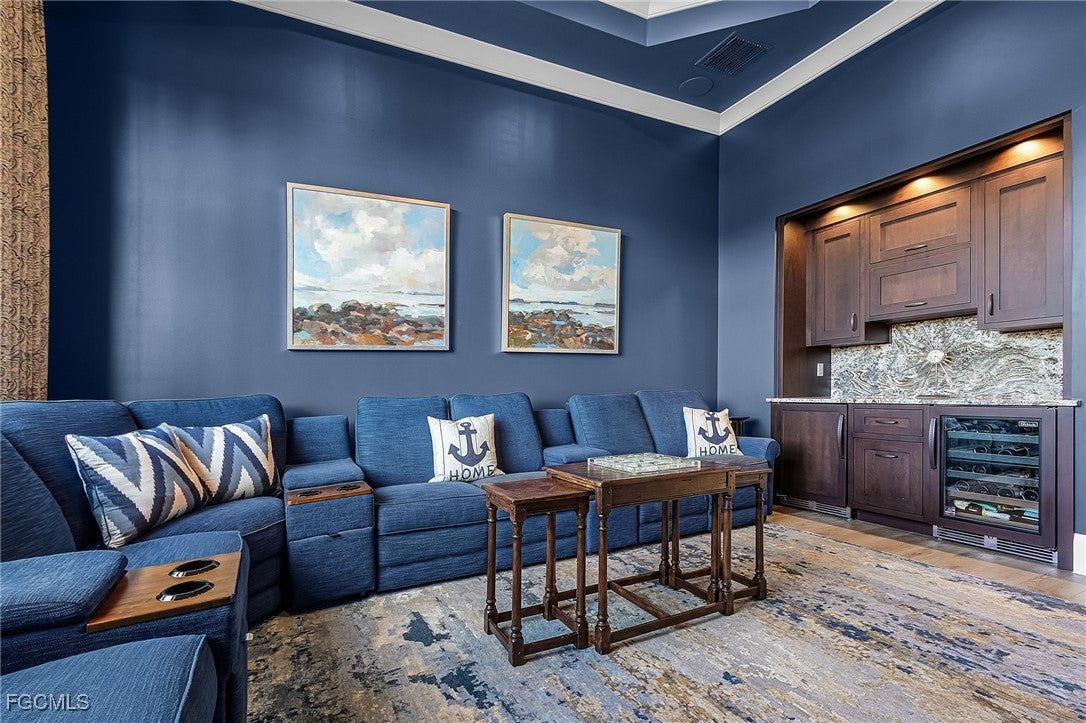 Miromar Lakes, Florida, 33913, United States, 4 Bedrooms Bedrooms, ,6 BathroomsBathrooms,Residential,Active,2010922