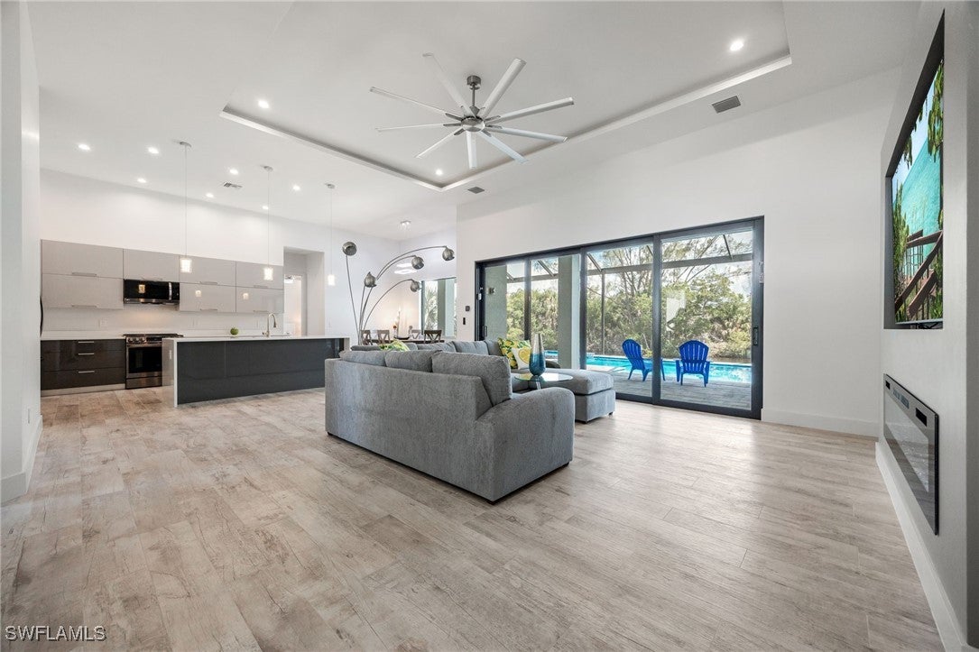 Cape Coral, Florida, 33990, United States, 3 Bedrooms Bedrooms, ,3 BathroomsBathrooms,Residential,Active,1877773