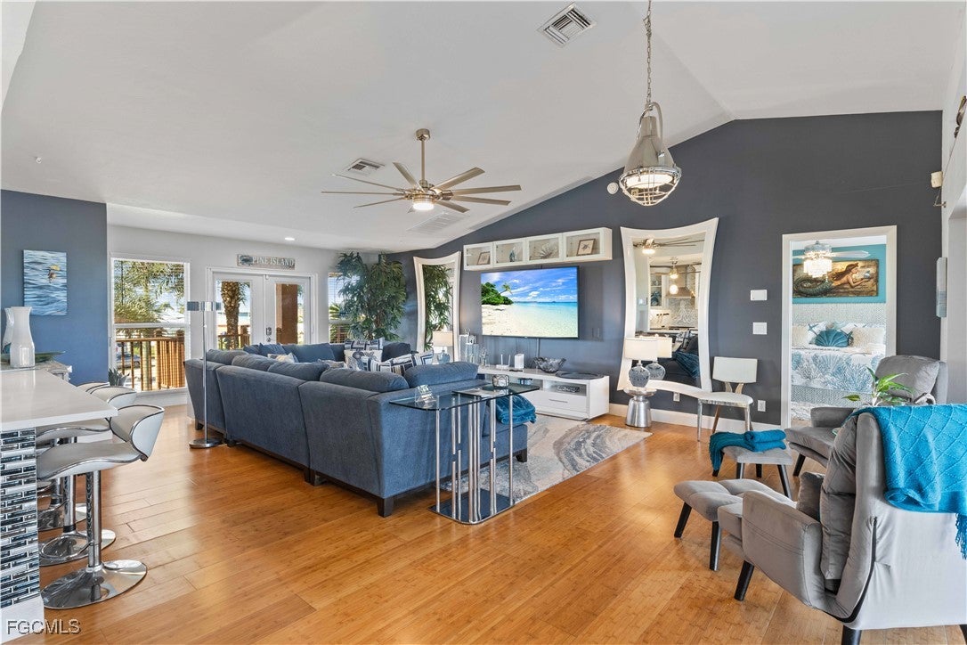 St. James City, Florida, 33956, United States, 4 Bedrooms Bedrooms, ,3 BathroomsBathrooms,Residential,Active,1986907