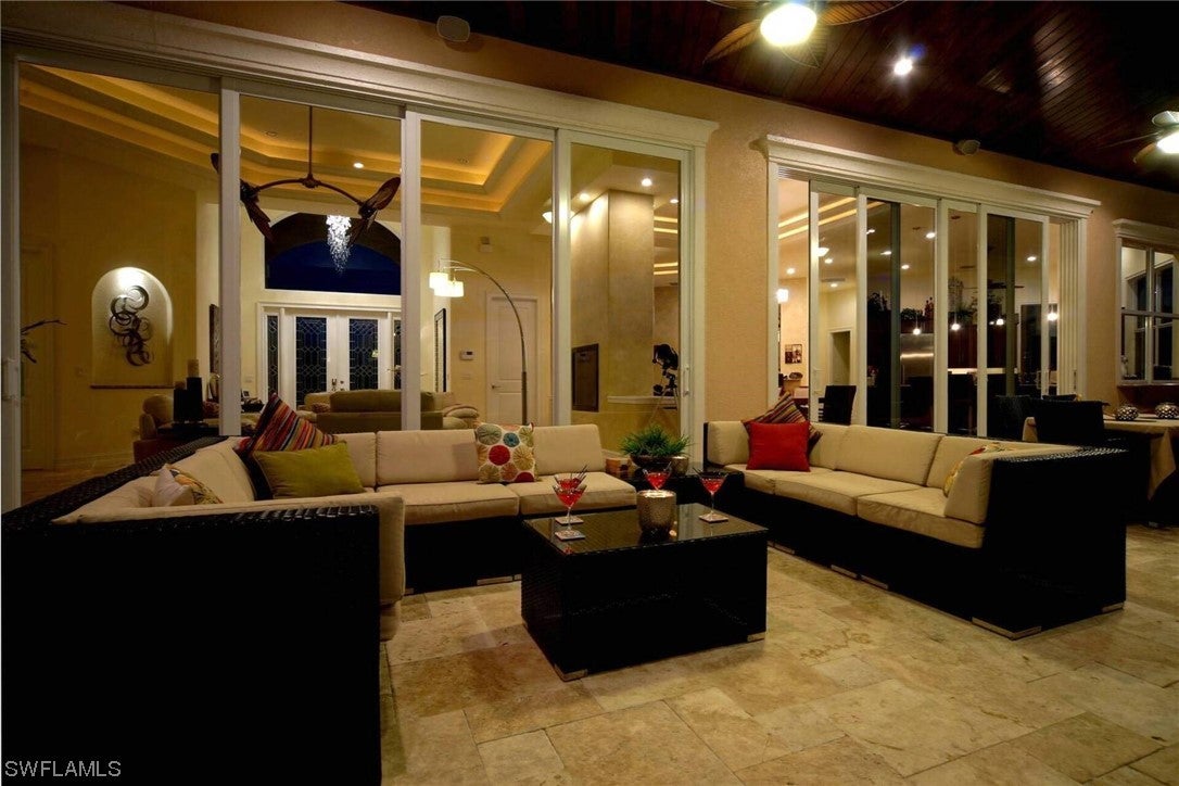 Cape Coral, Florida, 33904, United States, ,5 BathroomsBathrooms,Residential,Active,1704827