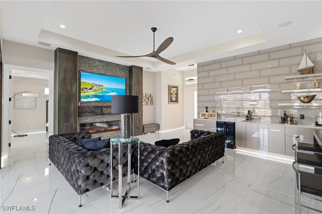 Cape Coral, Florida, 33993, United States, ,2 BathroomsBathrooms,Residential,Active,1790915