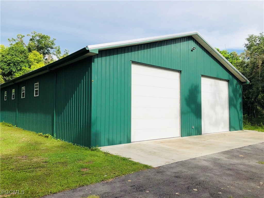 Alva, Florida, 33920, United States, 1 Bedroom Bedrooms, ,1 BathroomBathrooms,Residential,Active,1936413