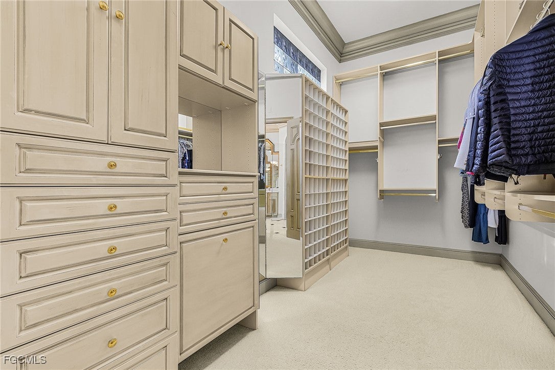 Fort Myers, Florida, 33912, United States, 5 Bedrooms Bedrooms, ,6 BathroomsBathrooms,Residential,Active,2009851