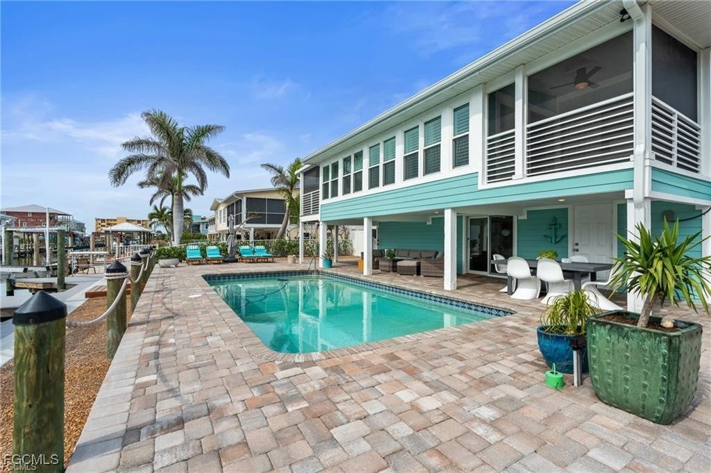 Fort Myers Beach, Florida, 33931, United States, 3 Bedrooms Bedrooms, ,3 BathroomsBathrooms,Residential,Active,1945460