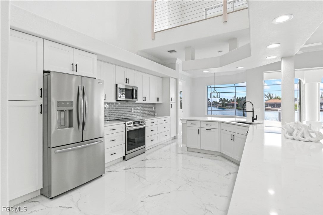 Cape Coral, Florida, 33991, United States, 4 Bedrooms Bedrooms, ,5 BathroomsBathrooms,Residential,Active,1944264