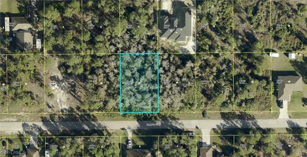 721 ALAMO ST E, LEHIGH ACRES, FL 33974 - Image 1