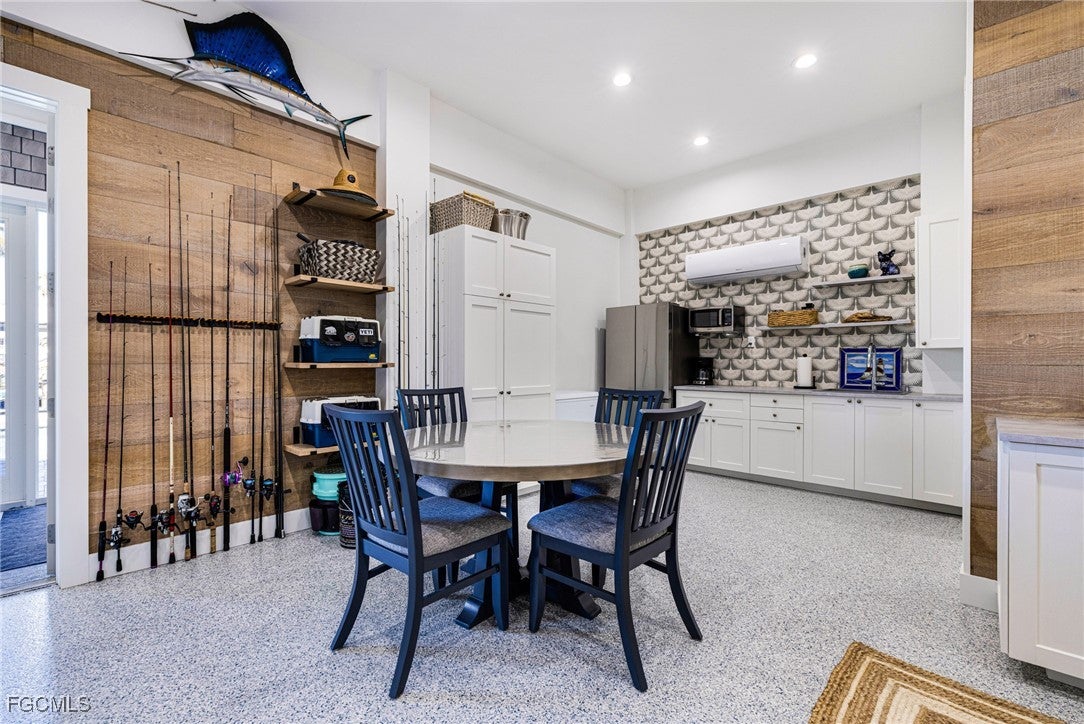 Bokeelia, Florida, 33922, United States, 4 Bedrooms Bedrooms, ,2 BathroomsBathrooms,Residential,Active,1992253