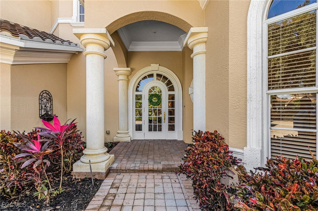 Fort Myers, Florida, 33912, United States, 5 Bedrooms Bedrooms, ,6 BathroomsBathrooms,Residential,Active,2009851