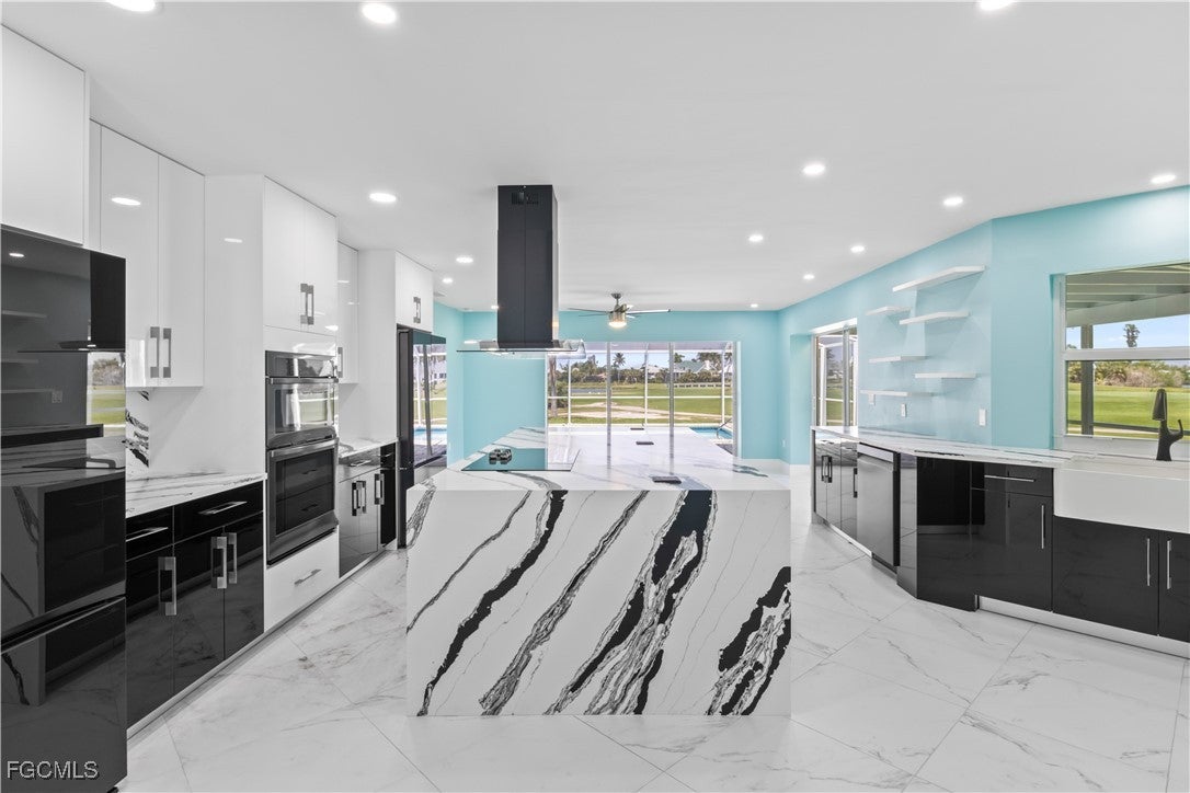 Sanibel, Florida, 33957, United States, 3 Bedrooms Bedrooms, ,3 BathroomsBathrooms,Residential,Active,1996280