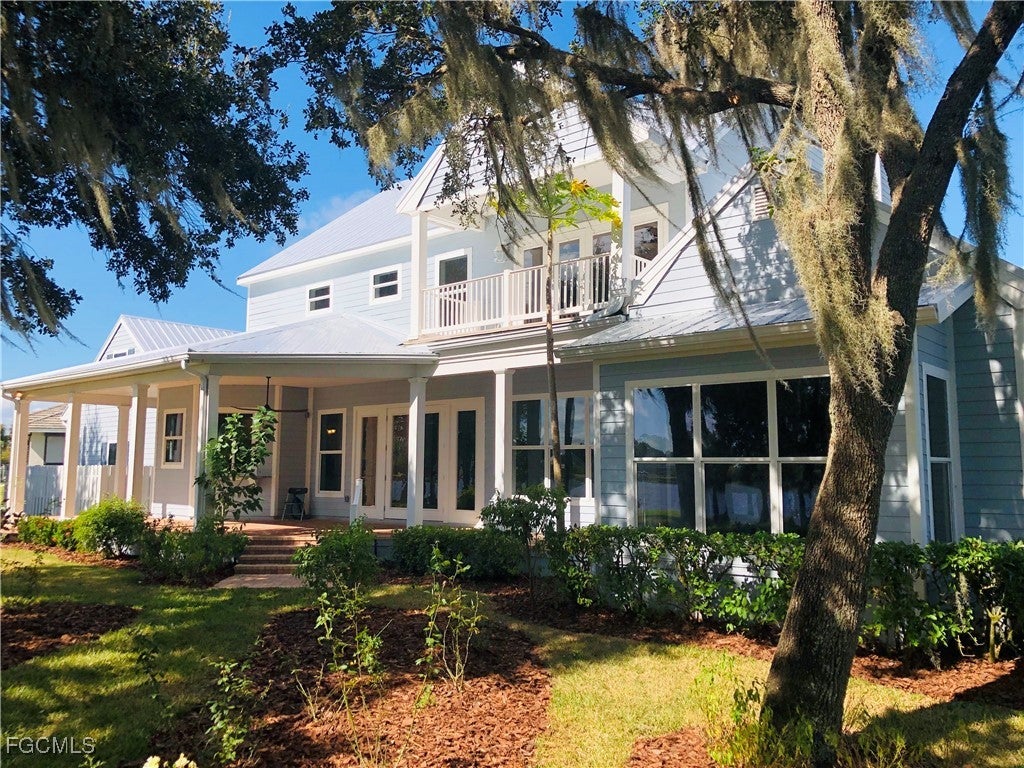 Alva, Florida, 33920, United States, 5 Bedrooms Bedrooms, ,5 BathroomsBathrooms,Residential,Active,1988720 Alva, Florida, 33920, United States, 5 Bedrooms Bedrooms, ,5 BathroomsBathrooms,Residential,Active,1988720