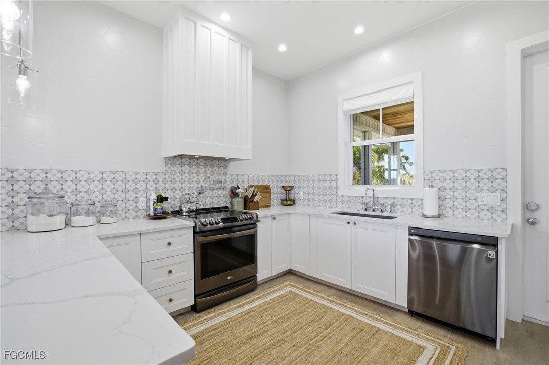 Bokeelia, Florida, 33922, United States, 4 Bedrooms Bedrooms, ,2 BathroomsBathrooms,Residential,Active,1992253