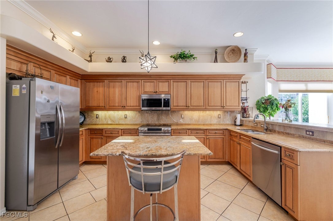 Fort Myers, Florida, 33908, United States, 5 Bedrooms Bedrooms, ,4 BathroomsBathrooms,Residential,Active,1963273